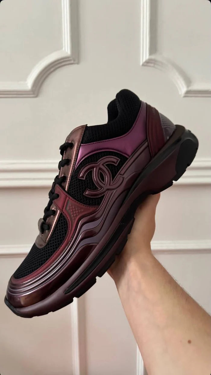 CHANEL CC RUNNERS PURPLE