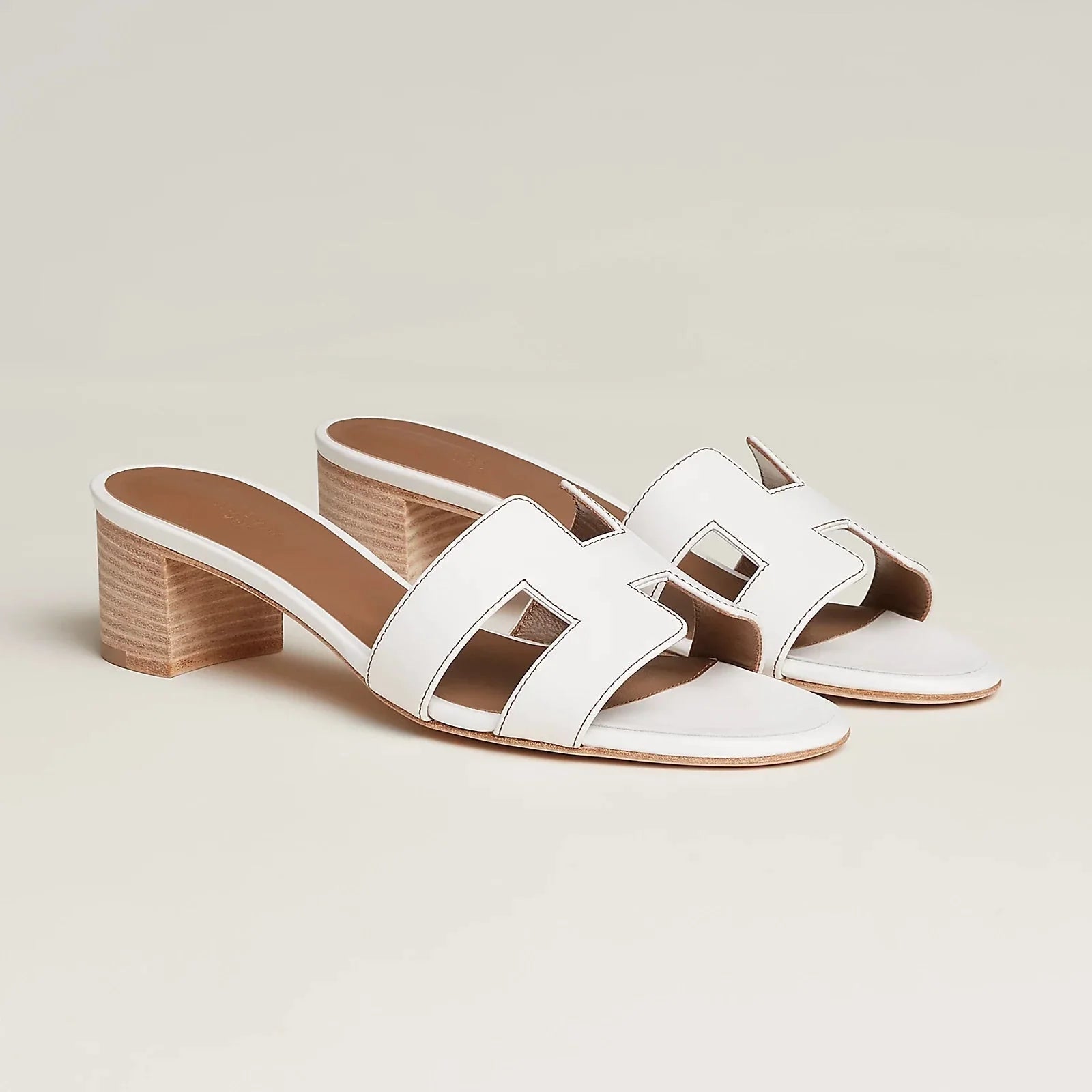 H OASIS HEELED SANDALS WHITE