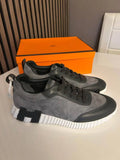 Bouncing Grey & Black